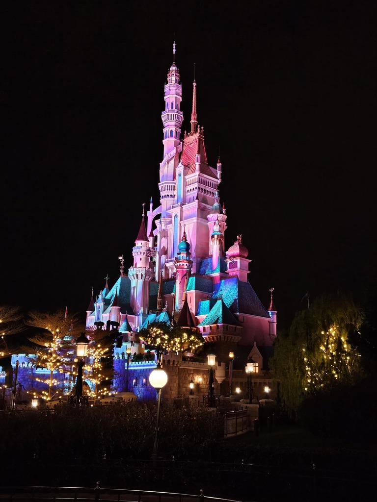 Hong Kong Disneyland Magic Part&nbsp;1